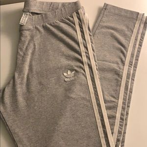 Adidas leggings
